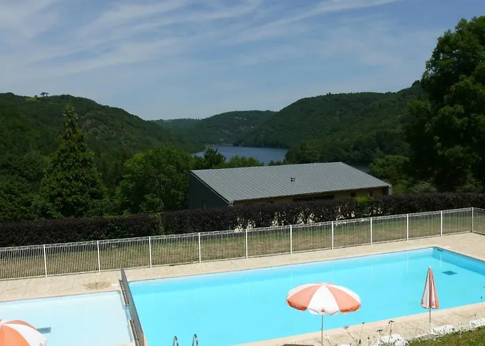 Vacanceole - Le Domaine De Confolant
