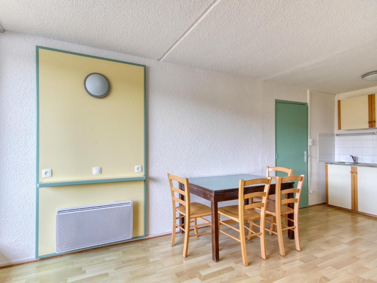 Vacanceole - Le Domaine De Confolant Apartment *