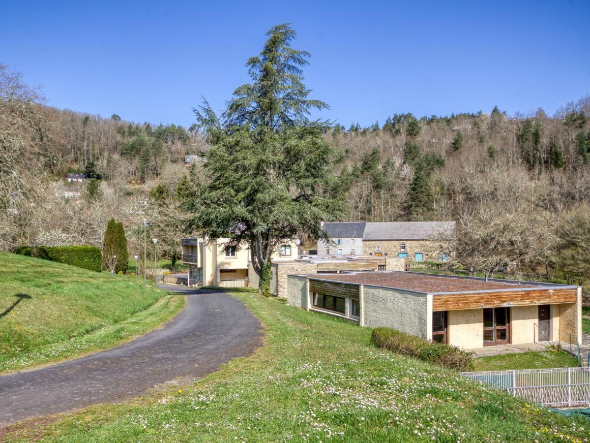 Vacanceole - Le Domaine De Confolant * Miremont (Puy-de-Dome)